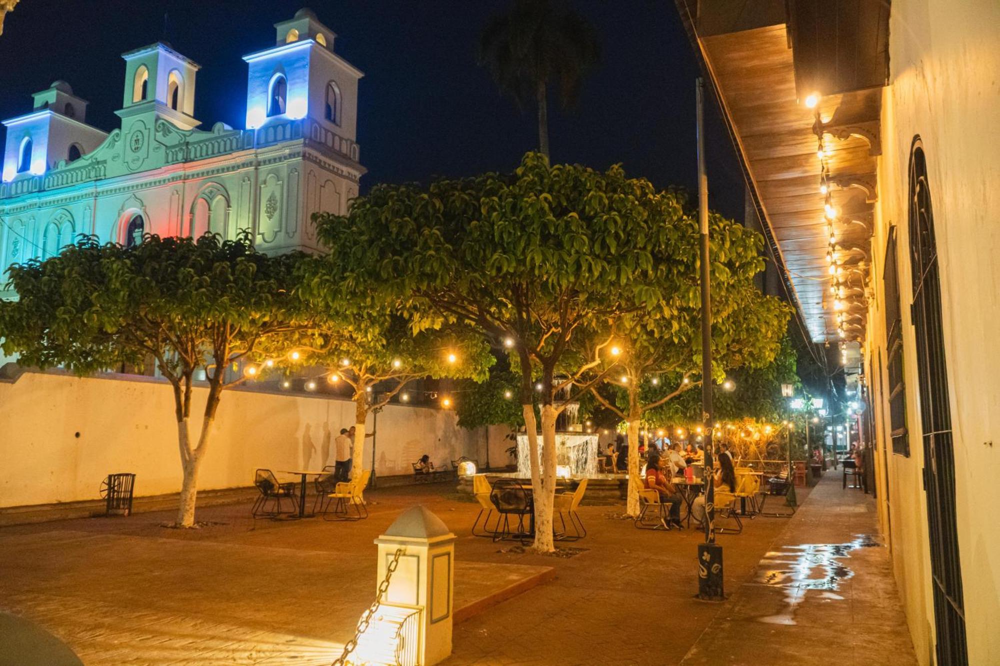 La Casa De Mamapan Hotel Colonial Ауачапан Экстерьер фото